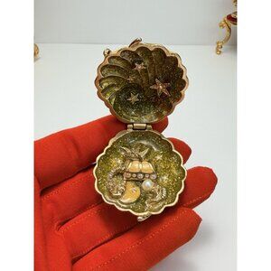 Kirks Folly Seashell Trasure Chest Mermaid  Trinket Box Green Enamel Gold Tone